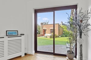 Photo 16- click for photo gallery